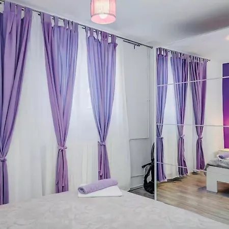 Awesome In Vinovac With Private Swimming Pool, Be Inside Or Outside *
